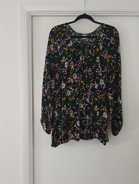 Old Navy Floral Peasant Blouse